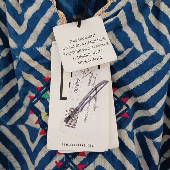 THML Borrow Your Heart Embroidered Short Sleeve Top Size Small NWT - Picture 6 of 10